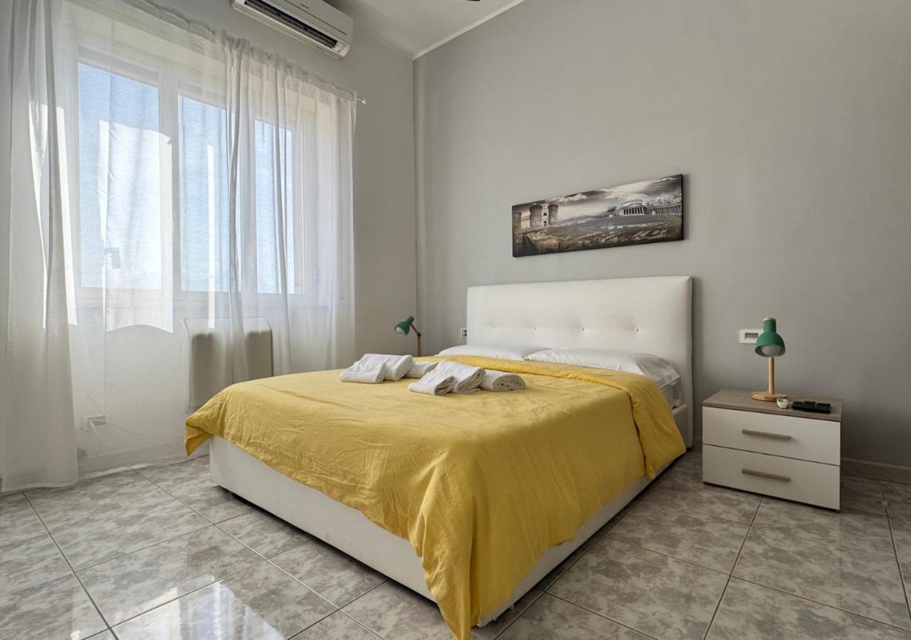 Corso Novara - 8 Posti Letto E Self Check-In Vicino La Stazione Centrale Di Napoli Eksteriør billede
